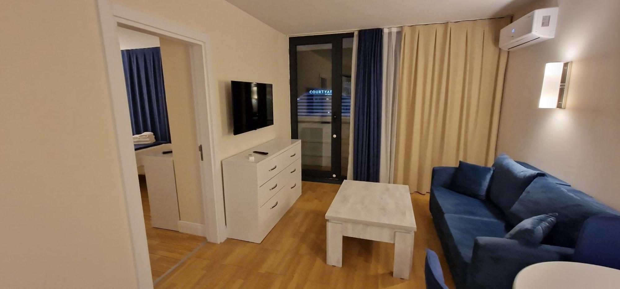Apart-Hotel Orbi City 巴统 外观 照片