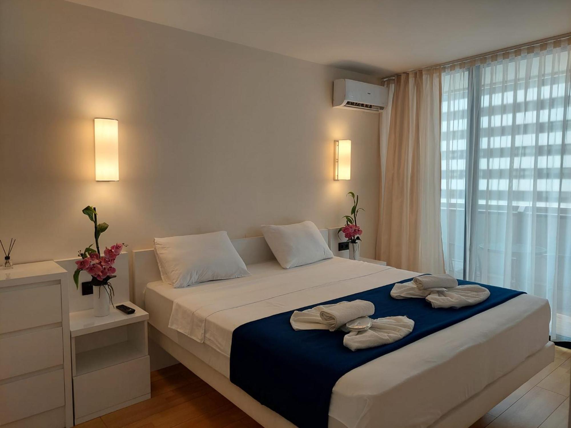 Apart-Hotel Orbi City 巴统 外观 照片